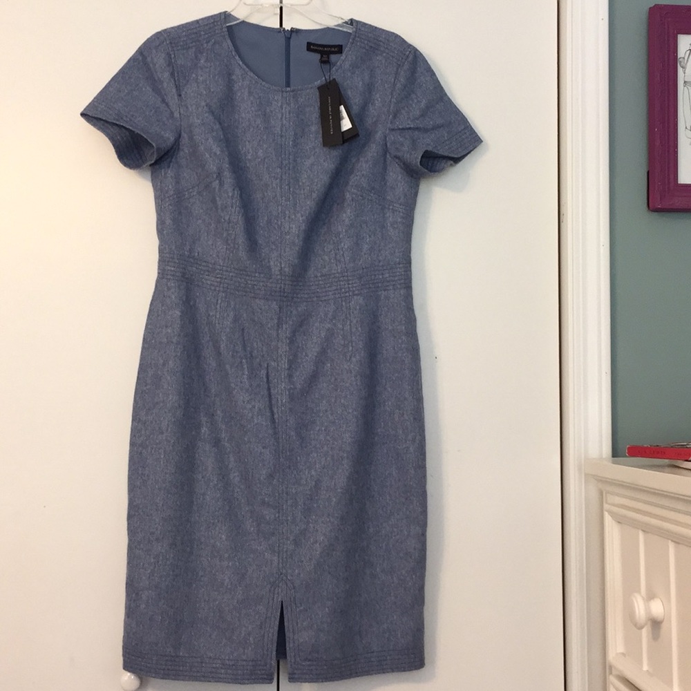 Banana Republic dress never worn!